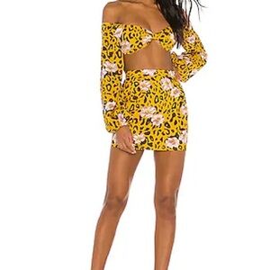 Yellow Leopard Print Off-Shoulder Dress